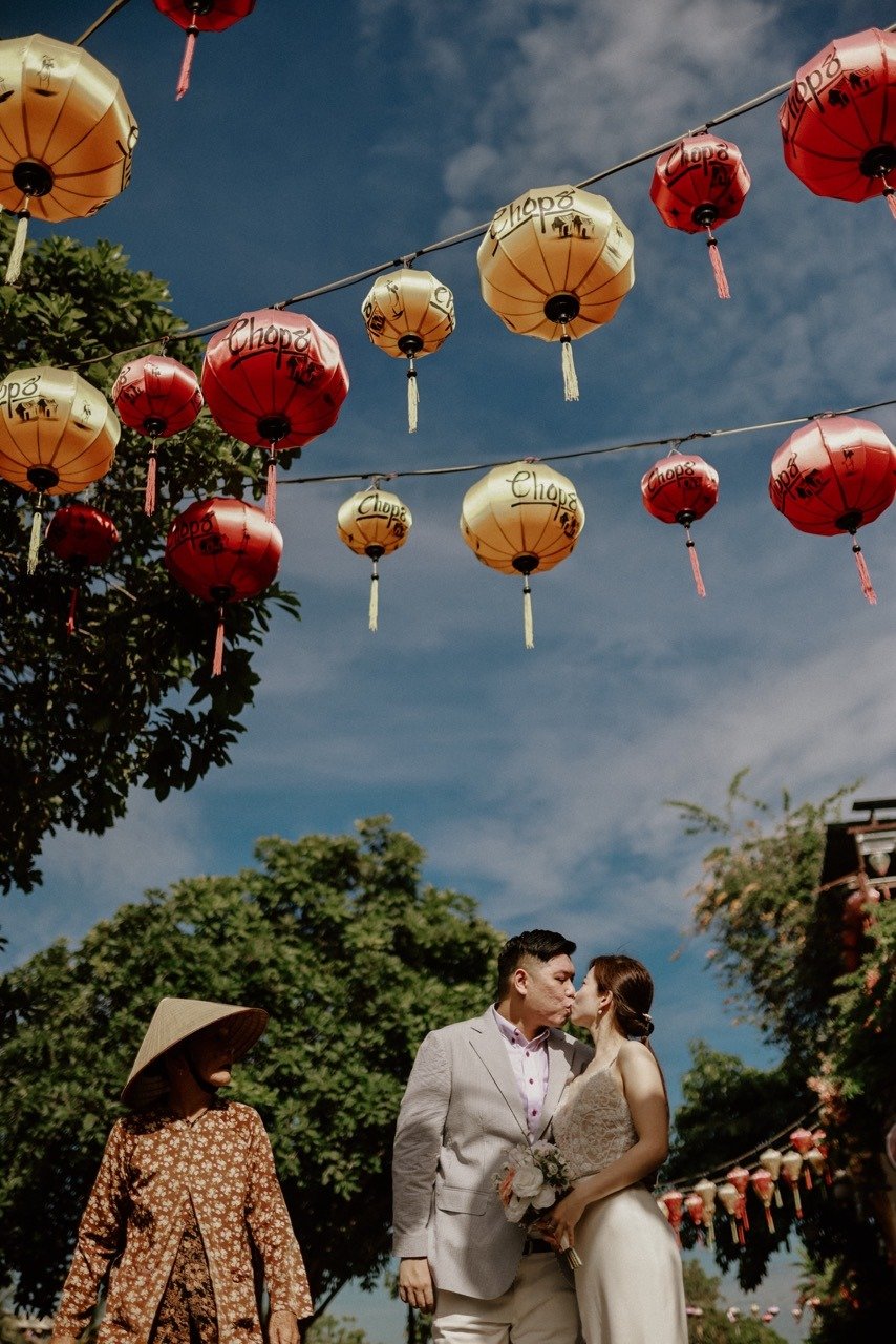 Family photographer in Hoi An